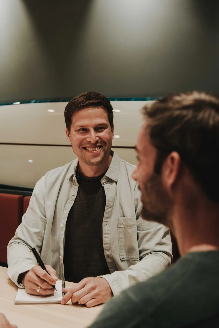 Patrick Großmann im Gespräch mit einem Founder